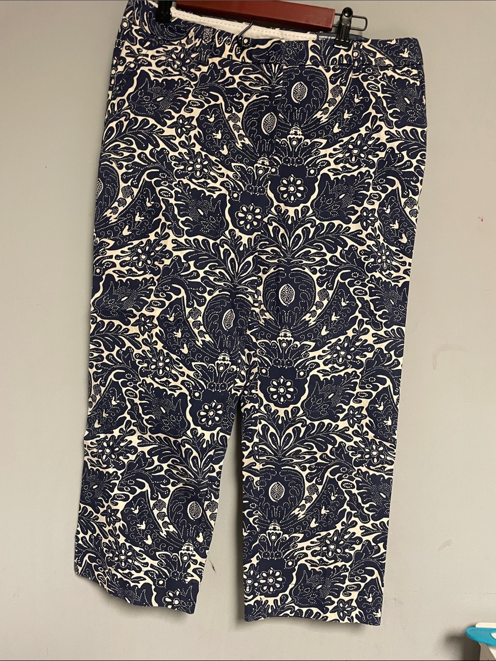 Lands' End Navy and White Paisley Capri Pants for women
